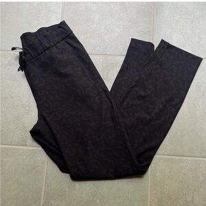 Amazon Black Patterned Joggers